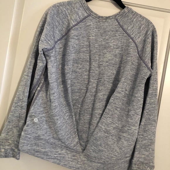 Women’s Lululemon crew Sweatshirt - Picture 2 of 2